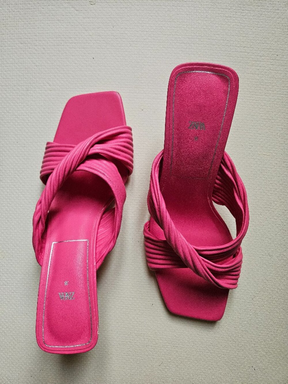 Zara pink slipper